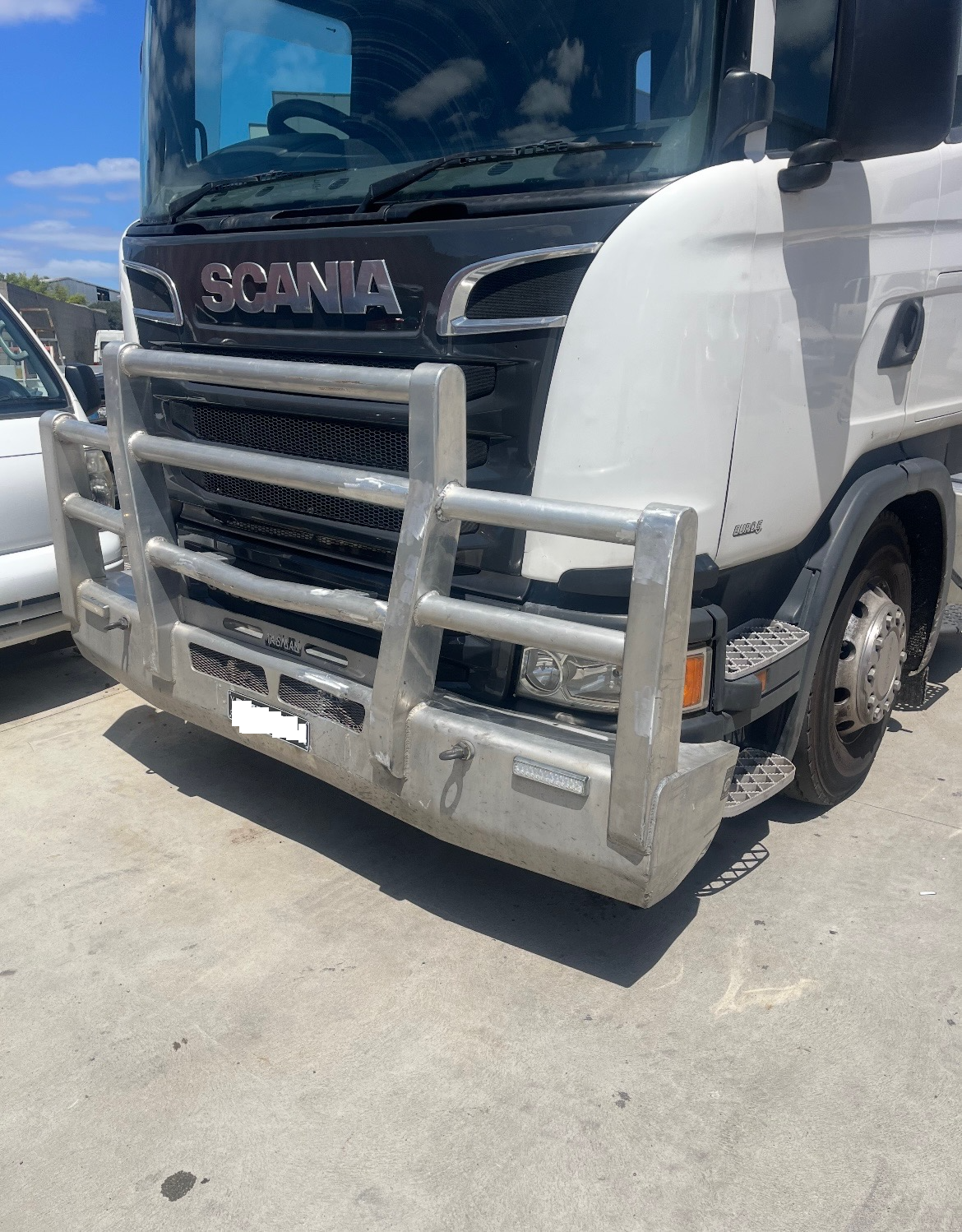 Scania Truck Bull Bar Installation